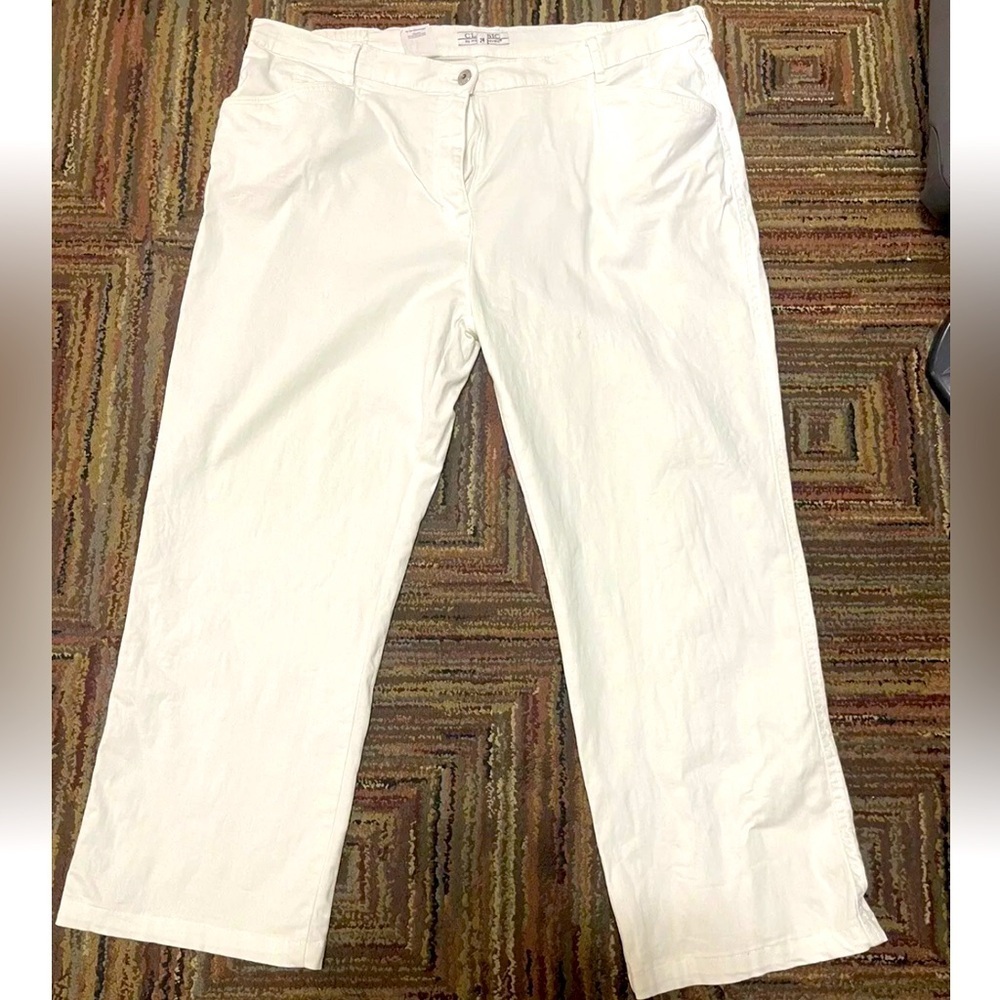 CLASSIC by michèle boyard® crop Pants/ Jeans White Size 24 (XXL) Waist 21”